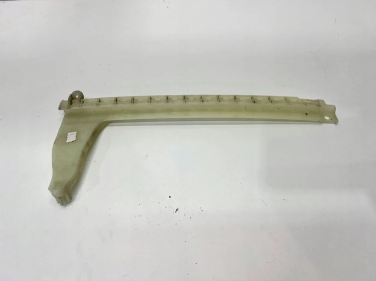 PROWADNICA SZYBY PRAWA TYŁ AUDI Q5 FY 80A839068