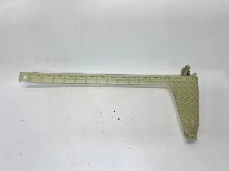 PROWADNICA SZYBY PRAWA TYŁ AUDI Q5 FY 80A839068