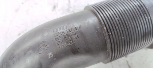 RURA SSĄCA POWIETRZA AUDI A6 C7 A7 059129615N