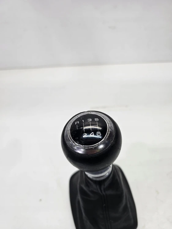 MIESZEK GAŁKA ZMIANY BIEGÓW AUDI A3 8P A1 8X 8P0863279A 3/25 6 BIEGÓW
