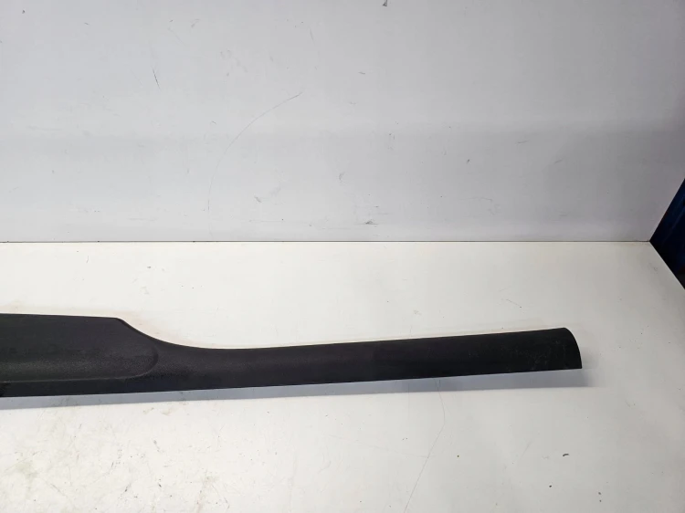 LISTWA OSŁONA PROGU LEWY AUDI A1 8X SPORTBACK 8X4853371