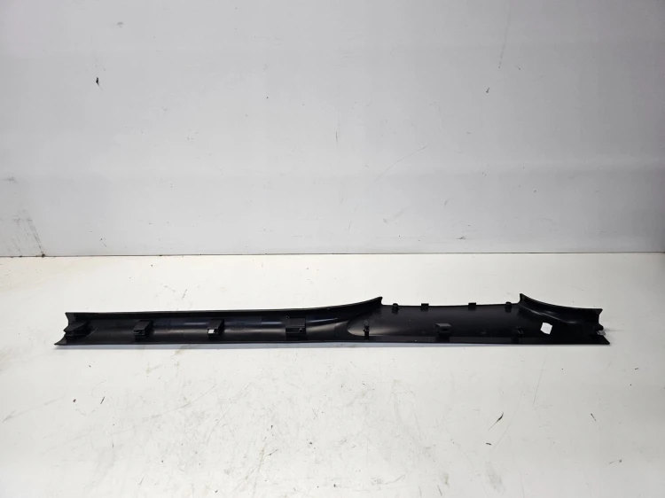 LISTWA OSŁONA PROGU LEWY AUDI A1 8X SPORTBACK 8X4853371