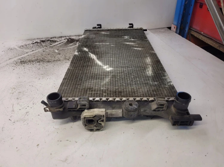 CHŁODNICA WODY AUDI A1 A3 VW SEAT SKODA 6R0121253