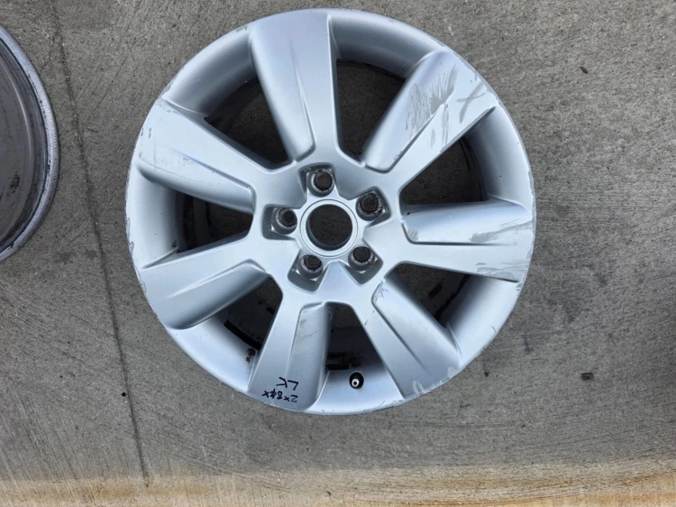 FELGI FELGA KOMPLET VW SKODA AUDI SEAT 8.0J R17 ET38 4F0601025BM Z*87*