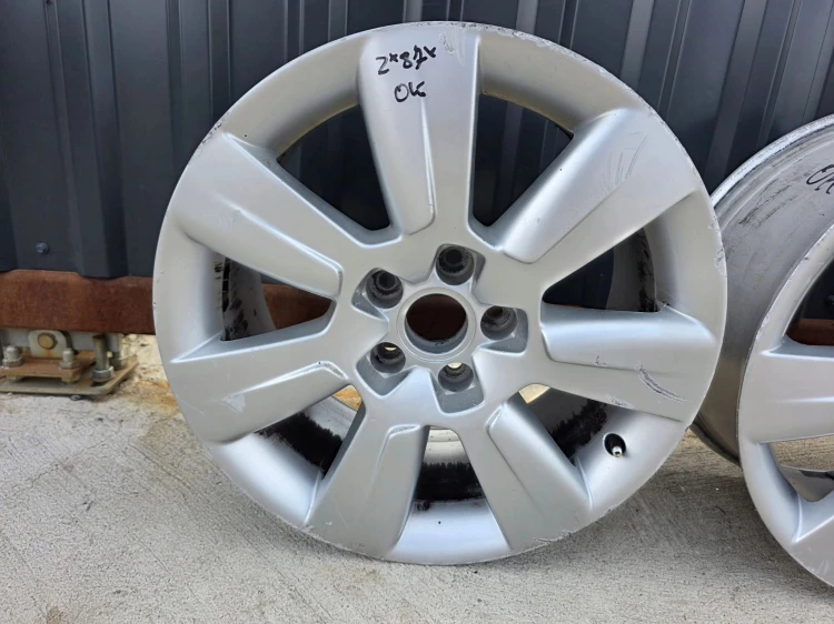 FELGI FELGA KOMPLET VW SKODA AUDI SEAT 8.0J R17 ET38 4F0601025BM Z*87*