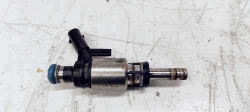 WTRYSK WTRYSKIWACZ AUDI VW 1.8 TFSI 06L906036C