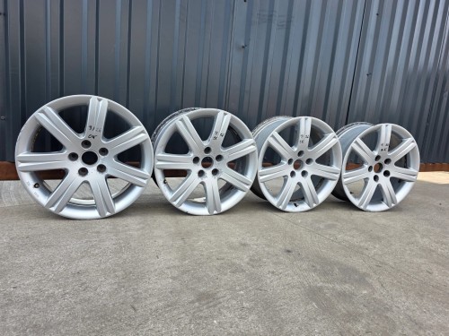 FELGI FELGA KOMPLET VW SKODA AUDI A4 A6 7.0J R17 ET42 4F0071497 3/26 !!!