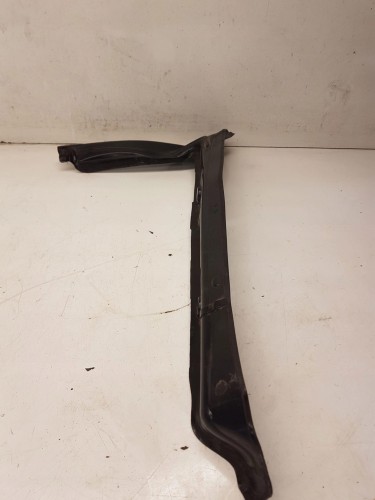 WYGŁUSZENIE BŁOTNIKA LEWE AUDI A4 B8 8K0821111A