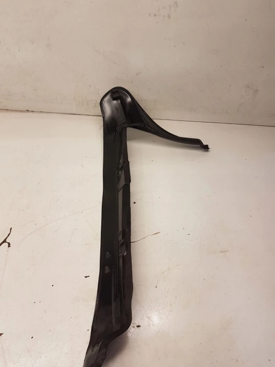 WYGŁUSZENIE BŁOTNIKA LEWE AUDI A4 B8 8K0821111A