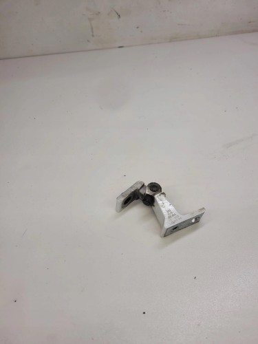 ZAWIAS DRZWI PRAWY AUDI A4 B8 A5 8T Q5 8K0831402A