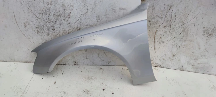 BŁOTNIK LEWY PRZÓD AUDI A4 B8 2008-2011 LX7W *****5