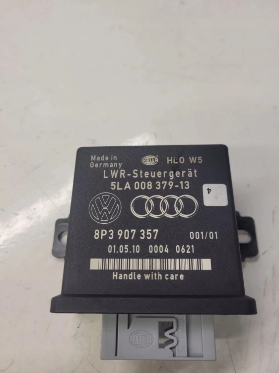 STEROWNIK MODUŁ ŚWIATEŁ AUDI A3 8P 8P3907357