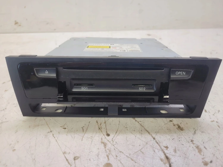 JEDNOSTKA MMI CZYTNIK KART SD AUDI A4 B8 A5 8T Q5 8R LIFT 8R2035652A