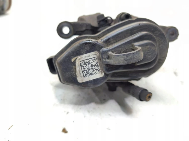 ZACISK HAMULCOWY ELEKTRYCZNY LEWY TYŁ AUDI A4 B9 A5 8W 8W0405AT