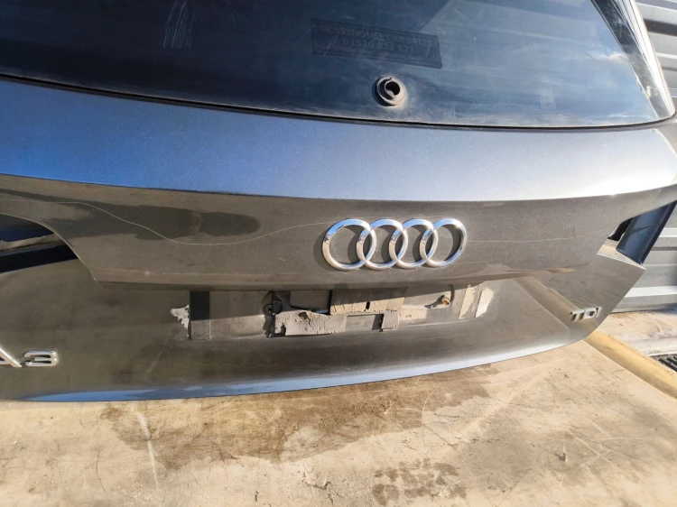 KLAPA TYŁ TYLNA AUDI A3 8V4 SPORTBACK LZ7S S LINE !!!