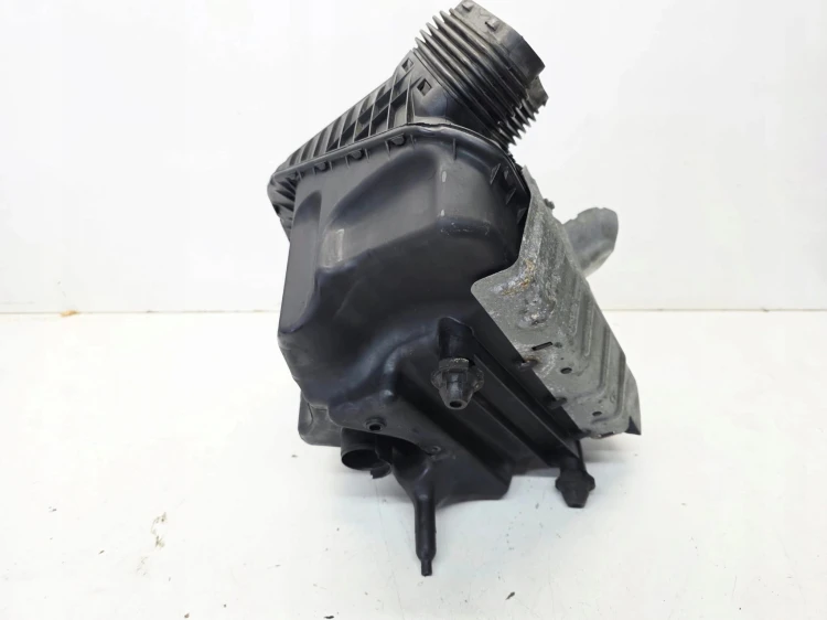OBUDOWA FILTRA POWIETRZA AUDI A6 C7 A7 LIFT 2.0 TDI 4G0133838R