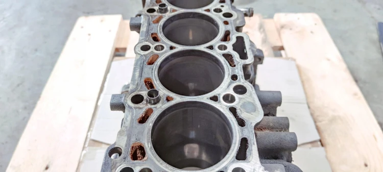 BLOK SILNIKA AUDI A4 A5 A6 2.0 TDI CAH 03L021BG