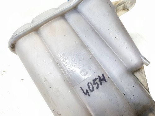 ZBIORNICZEK WYRÓWNAWCZY PŁYNU AUDI A4 B8 A5 8T Q5 Q5 A6 3.0 TDI 8K0121405M
