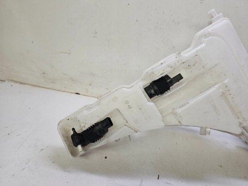ZBIORNIK SPRYSKIWACZY AUDI A6 C8 AVANT 4K0955451E