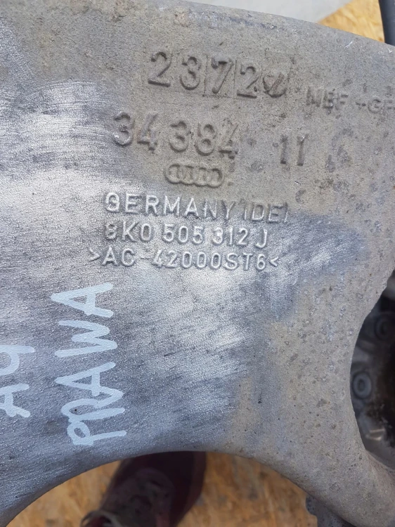 ZWROTNICA PRAWY TYŁ AUDI A4 B8 A5 8K0505312J