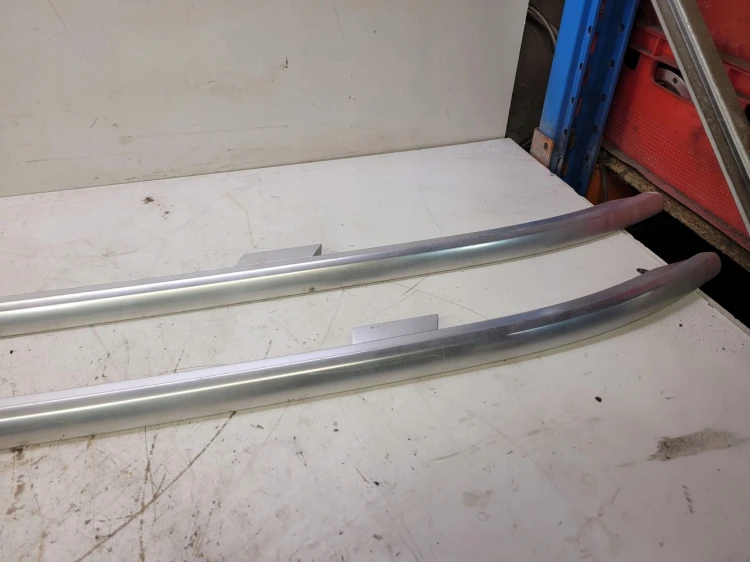 RELINGI RELING CHROM AUDI A4 B8 ALLROAD 8K9860021E