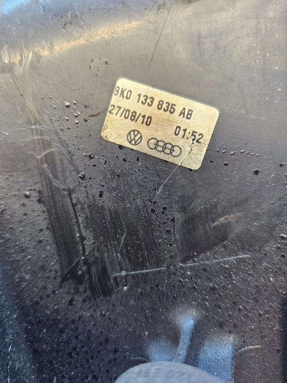 OBUDOWA FILTRA POWIETRZA AUDI A4 B8 A5 8K0133835AB