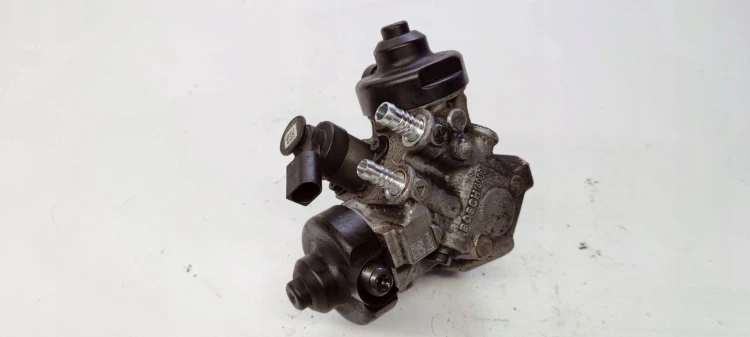POMPA PALIWA CR AUDI A4 A5 A6 V6 TDI 059130755AH