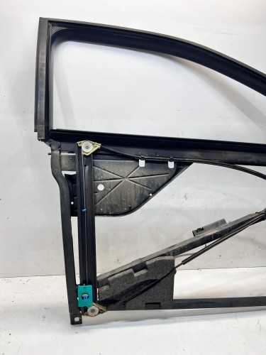 MECHANIZM PODNOSZENIA SZYBY PRAWY PRZÓD AUDI A3 8L 8L3837754A