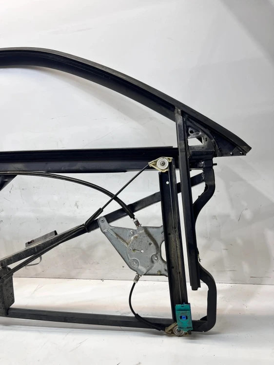 MECHANIZM PODNOSZENIA SZYBY PRAWY PRZÓD AUDI A3 8L 8L3837754A