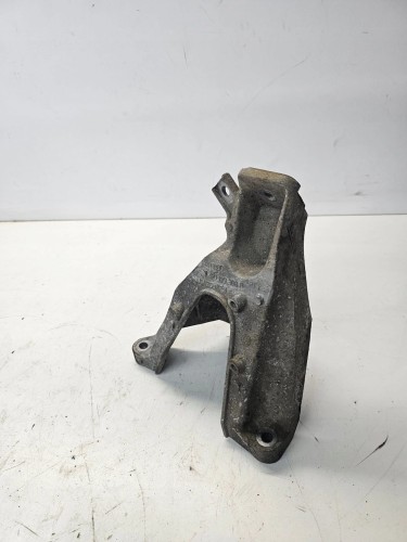ŁAPA PODPORA SILNIKA AUDI A6 C6 4F0199308P