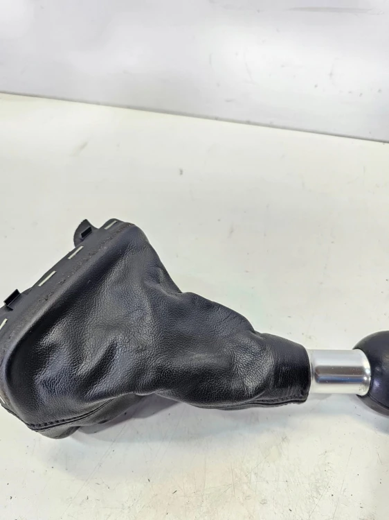 MIESZEK GAŁKA ZMIANY BIEGÓW AUDI A3 8P A1 8X 8P0863279A 6/25 6 BIEGÓW