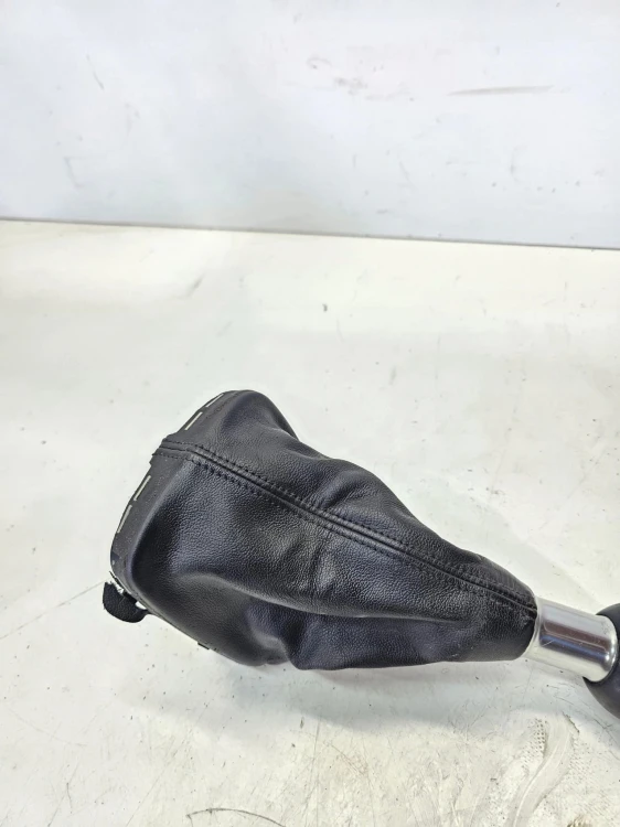 MIESZEK GAŁKA ZMIANY BIEGÓW AUDI A3 8P A1 8X 8P0863279A 6/25 6 BIEGÓW