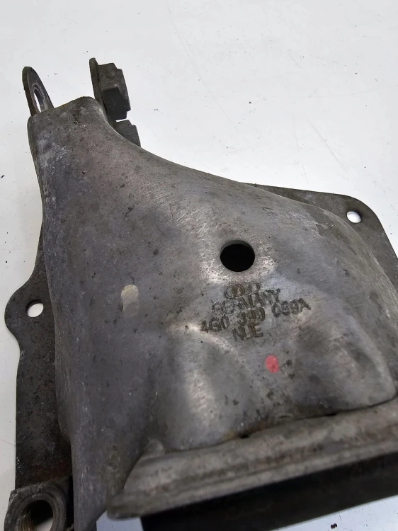 OSŁONA PODUSZKI SILNIKA LEWA AUDI A6 C7 4G0399059A