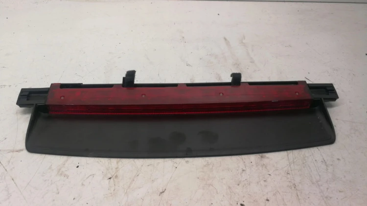 ŚWIATŁO STOP STOPU A6 C6 SEDAN LIFT 4F5945097