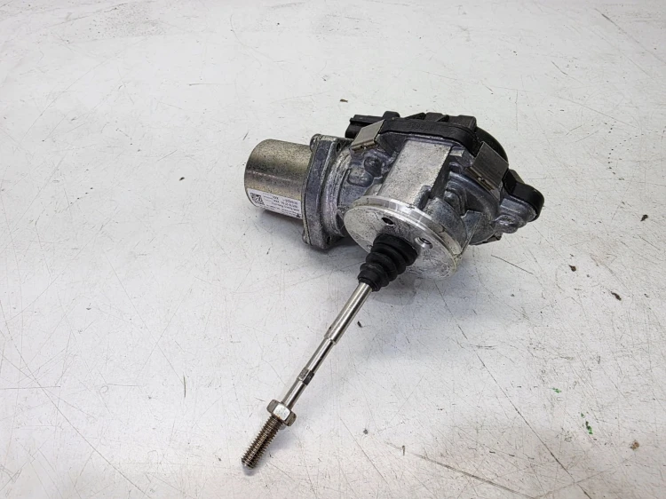 NASTAWNIK TURBOSPRĘŻARKI TURBINY AUDI A4 B9 A5 Q5 FY 2.0 TFSI 06L145614B