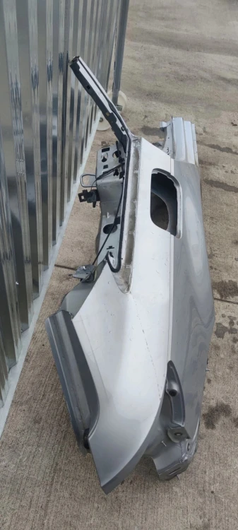 BŁOTNIK TYŁ PRÓG ĆWIARTKA PRAWA AUDI A4 B9 KOMBI