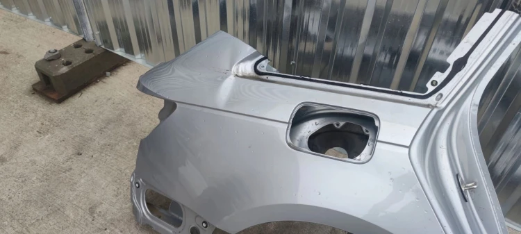 BŁOTNIK TYŁ PRÓG ĆWIARTKA PRAWA AUDI A4 B9 KOMBI