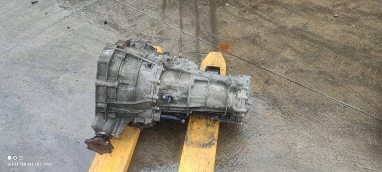 SKRZYNIA BIEGÓW MANUALNA AUDI A4 B8 A5 8T JJF
