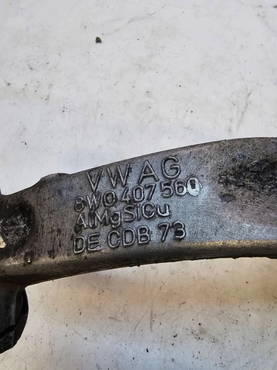 ZWROTNICA PRAWY PRZÓD AUDI A4 B9 A5 Q5 8W0407560
