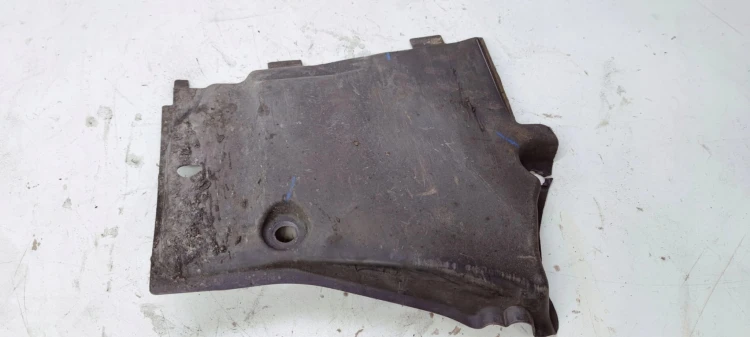 OSŁONA PODWOZIA PRZÓD AUDI A4 B9 8W0825201 *2*