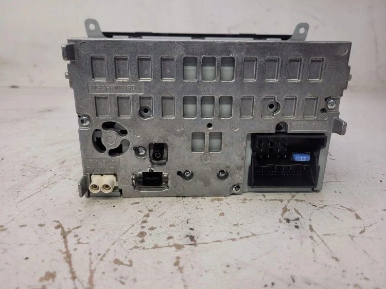 RADIO CD CONCERT AUDI A4 A5 Q5 LIFT 8R1035186A
