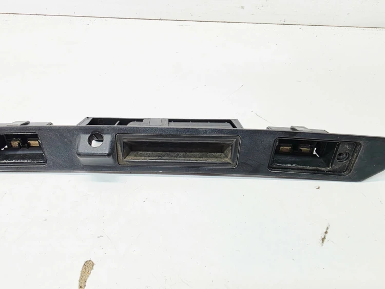 BLENDA PODŚWIETLENIE TABLICY AUDI A6 C6 Q7 4L 4L0827574