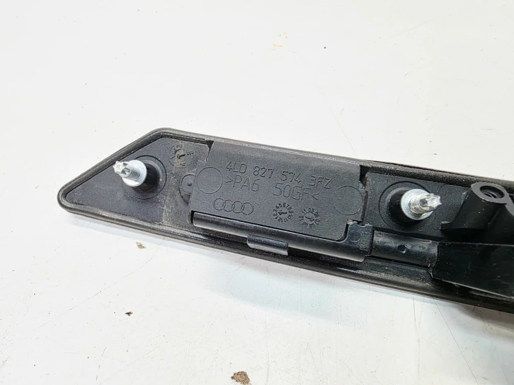 BLENDA PODŚWIETLENIE TABLICY AUDI A6 C6 Q7 4L 4L0827574