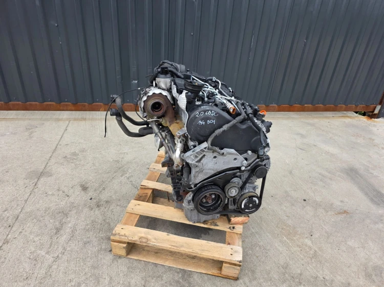 SILNIK KOMPLETNY AUDI VW SEAT SKODA 2.0 TDI CBD CBDC 144801 KM ORYGINAŁ !!!