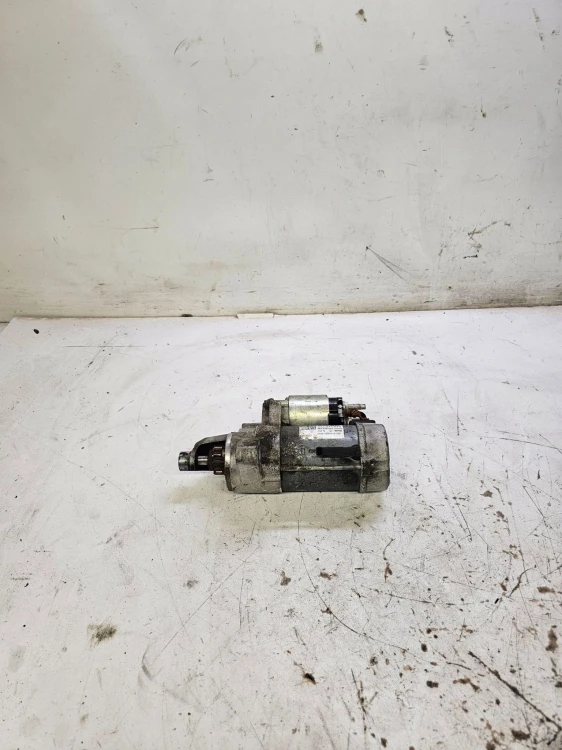 ROZRUSZNIK AUDI A4 B9 A5 A6 C7 2.0 TDI 04L911024 1/24