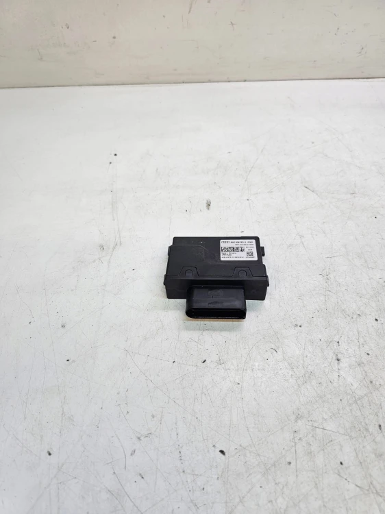 STEROWNIK POMPY PALIWA AUDI A4 B9 A5 Q7 8W0906093G