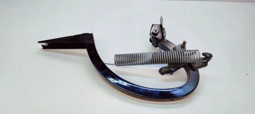 ZAWIAS KLAPY PRAWY TYŁ AUDI A4 B9 SEADN 8W5827306A