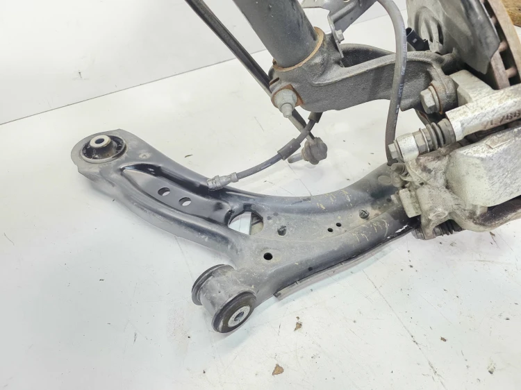 ZWROTNICA LEWY PRZÓD AUDI A3 8Y VW SEAT SKODA 5WA255 5WA413023AH 5WA407151