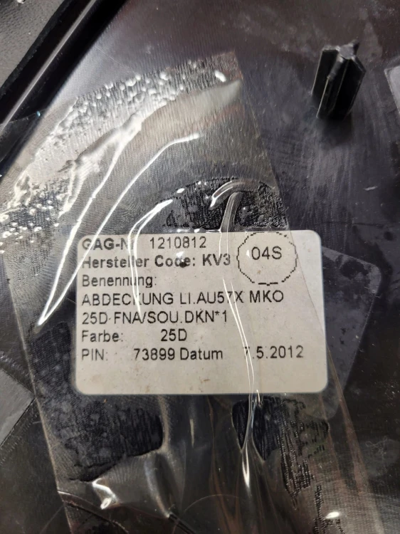 OSŁONA ZAŚLEPKA TUNELU LEWA AUDI A6 C7 4G0863305