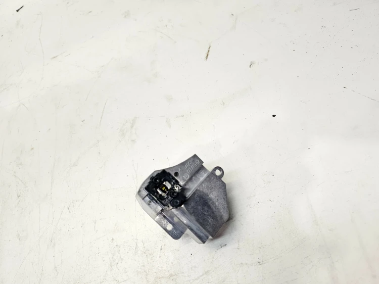 DIODA MODUŁ LED REFLEKTORA JEŻ PRAWY PRZÓD AUDI A6 C7 A7 17748902